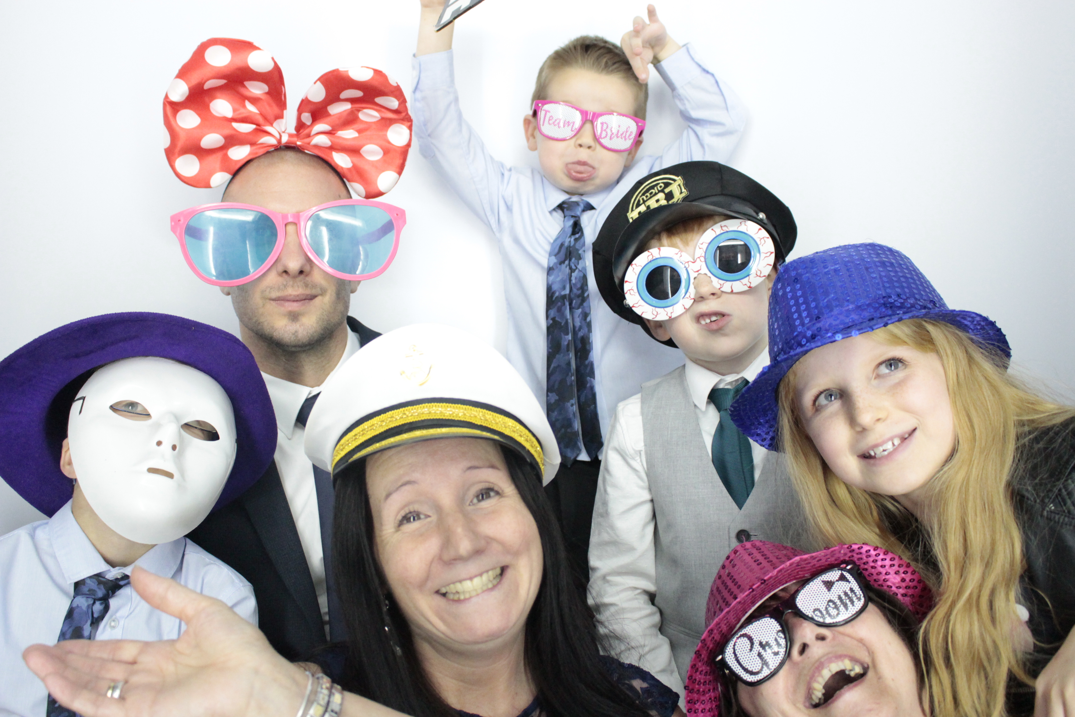Chelsea & Matthew's Wedding | View more photos from the event at gallery.myphotoboothexperience.co.uk/u/MyPhotoBoothExperienceLtd/Chelsea-Matthews-Wedding